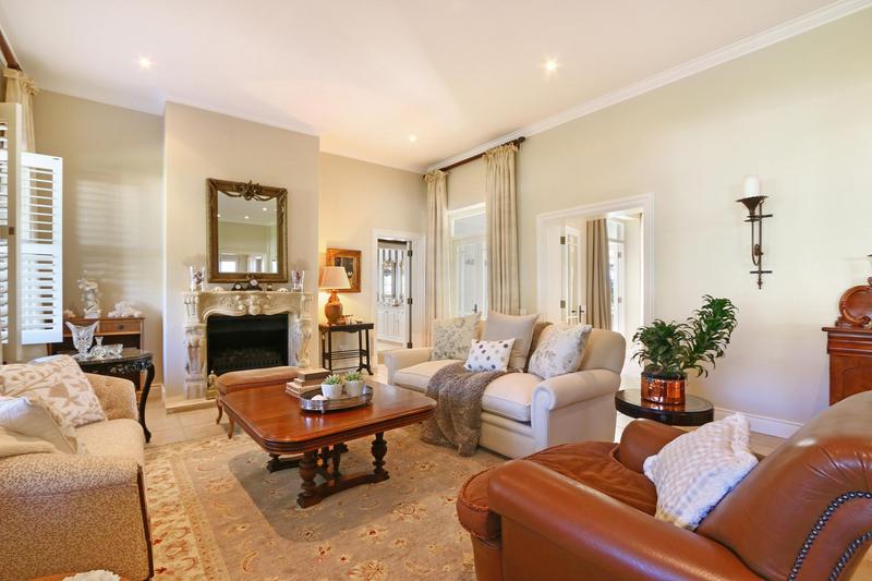 To Let 4 Bedroom Property for Rent in Steenberg Estate Western Cape